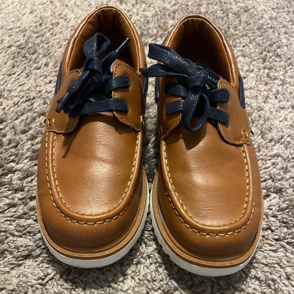 Gently worn youth boy brown size 3 boat shoes